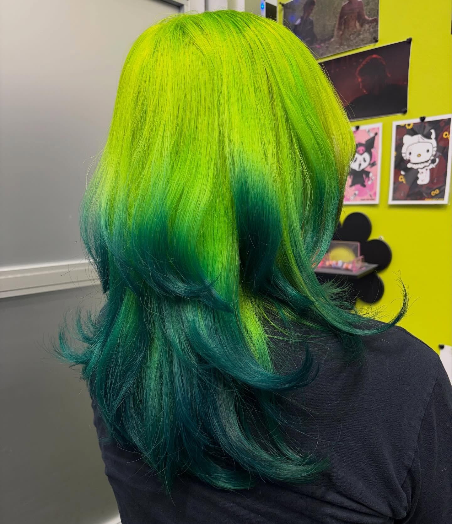 Neon And Forest Green Layered Color Melt