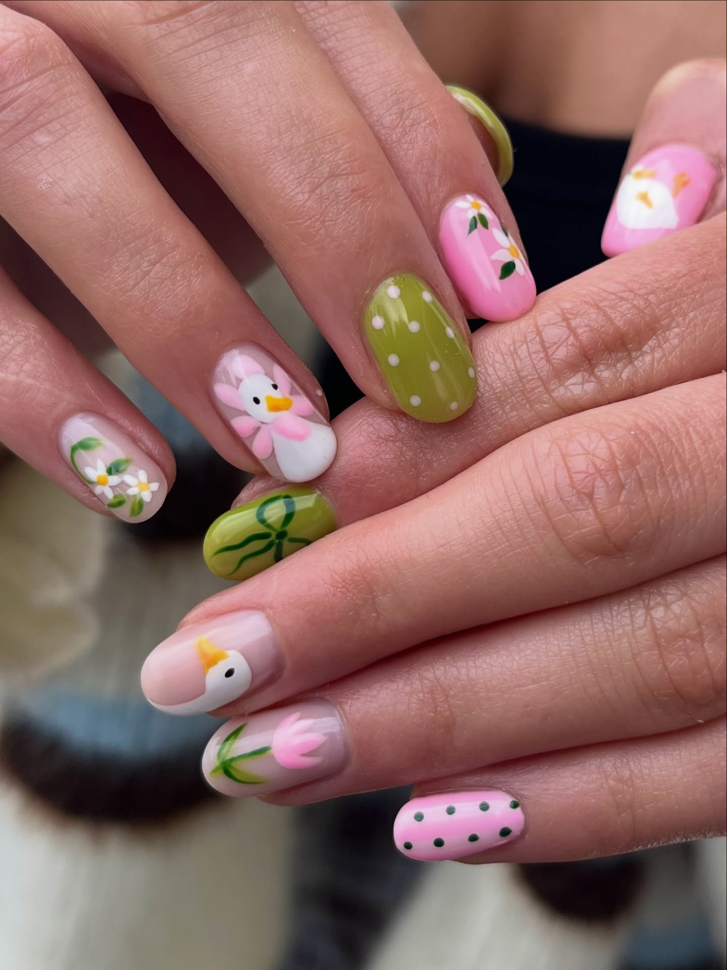 Playful Duck and Daisy Springtime Nail Art