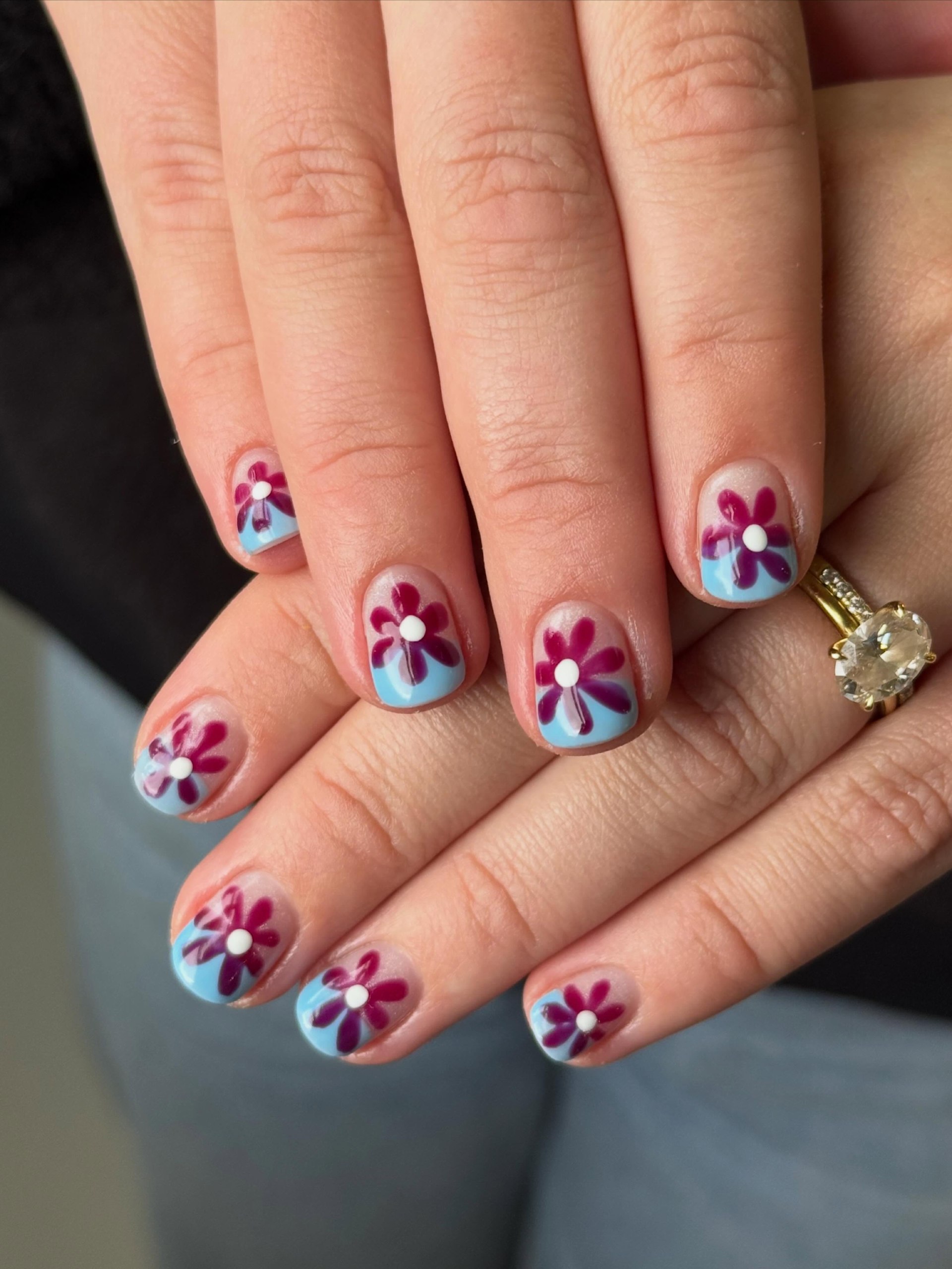 Retro Daisy Flower French Tip Nails