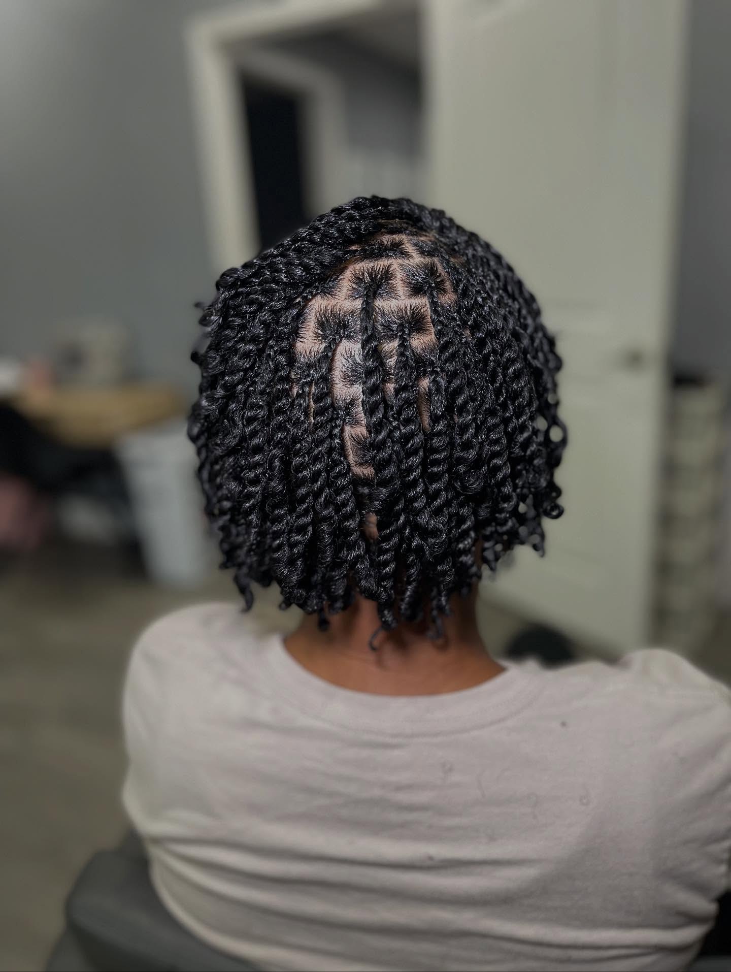 Short Bob Mini Twists With Defined Parts