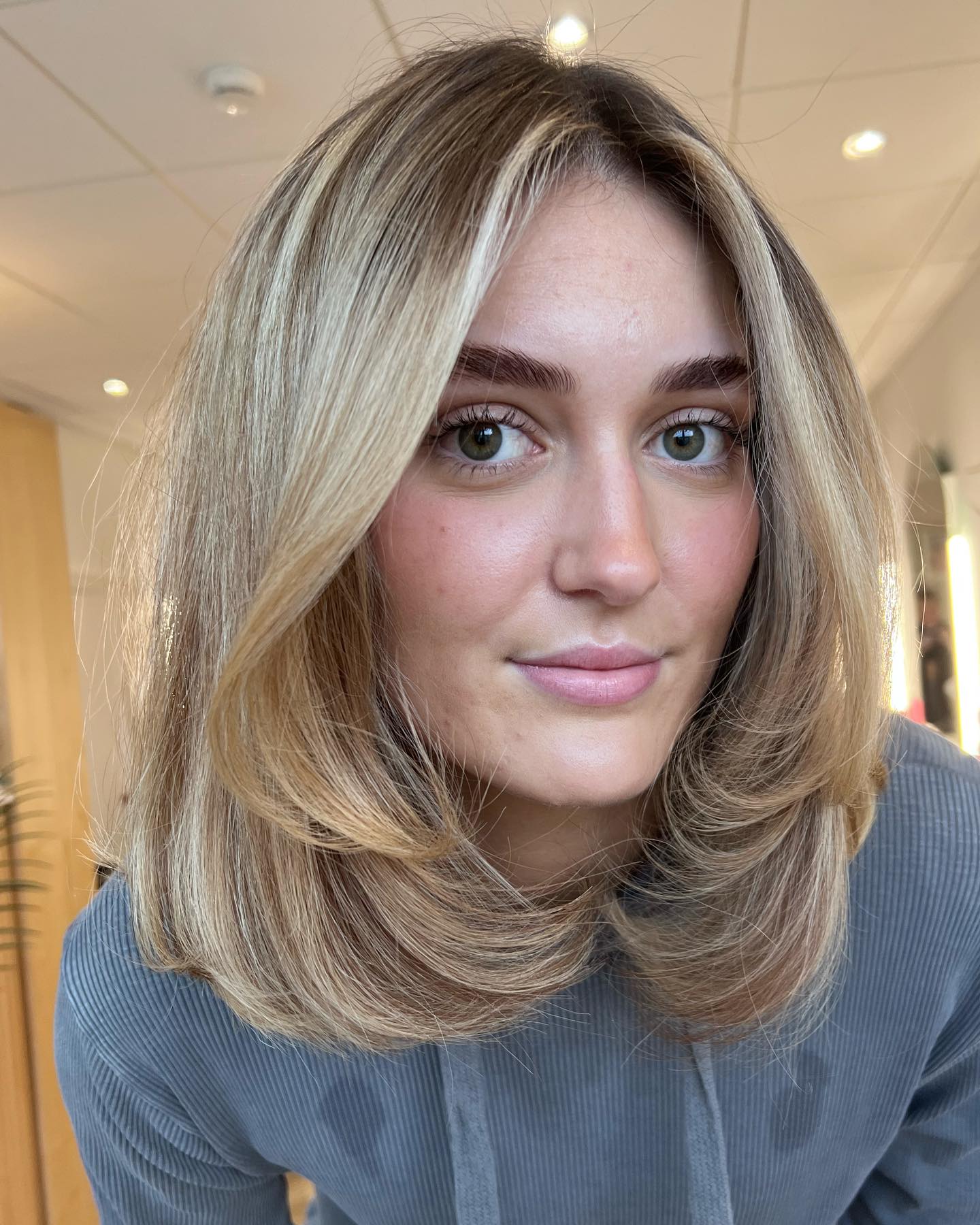 Tousled Honey Blonde Bob With Face-Framing Layers