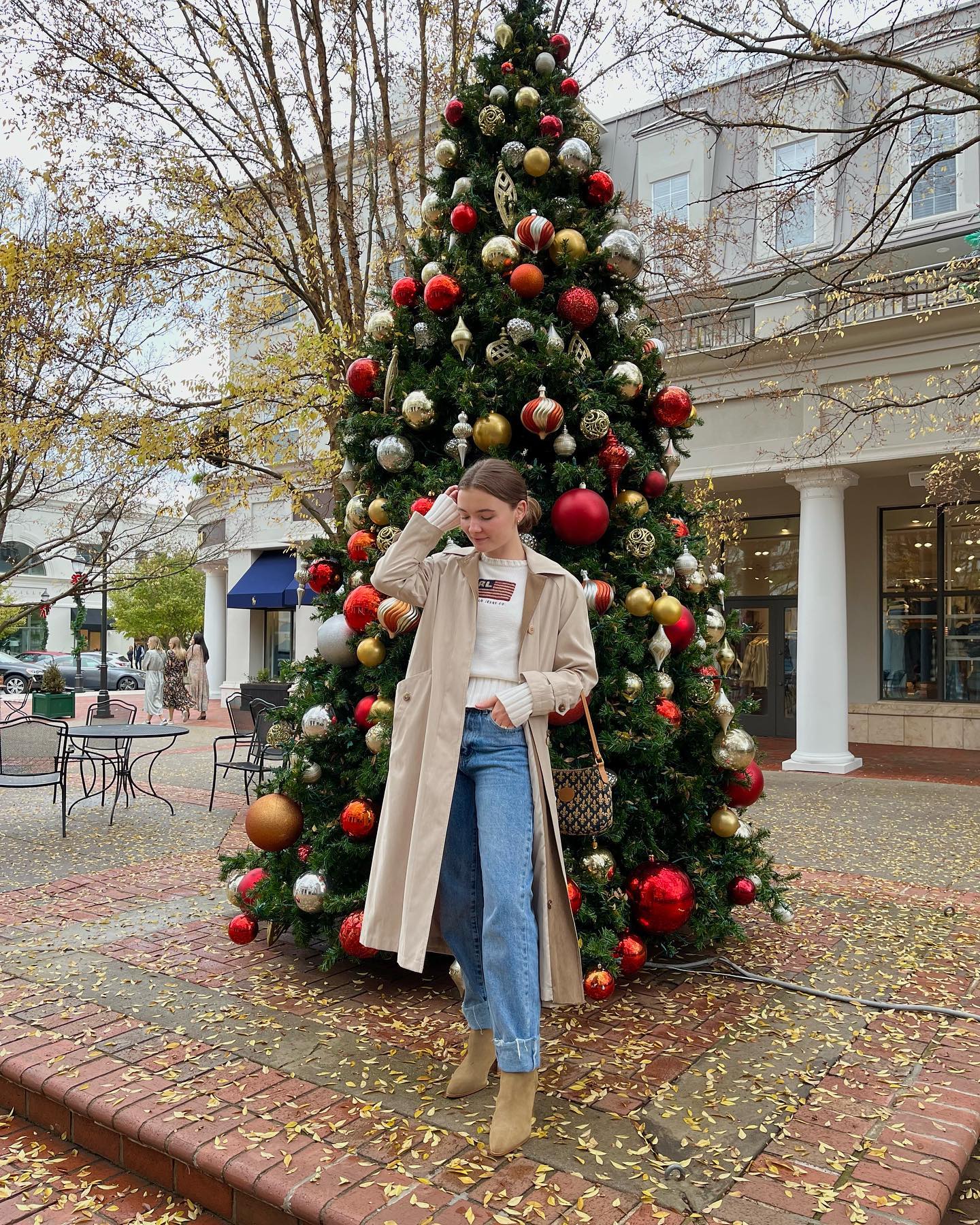 Cozy Crewneck And Faux Fur Casual Holiday Look