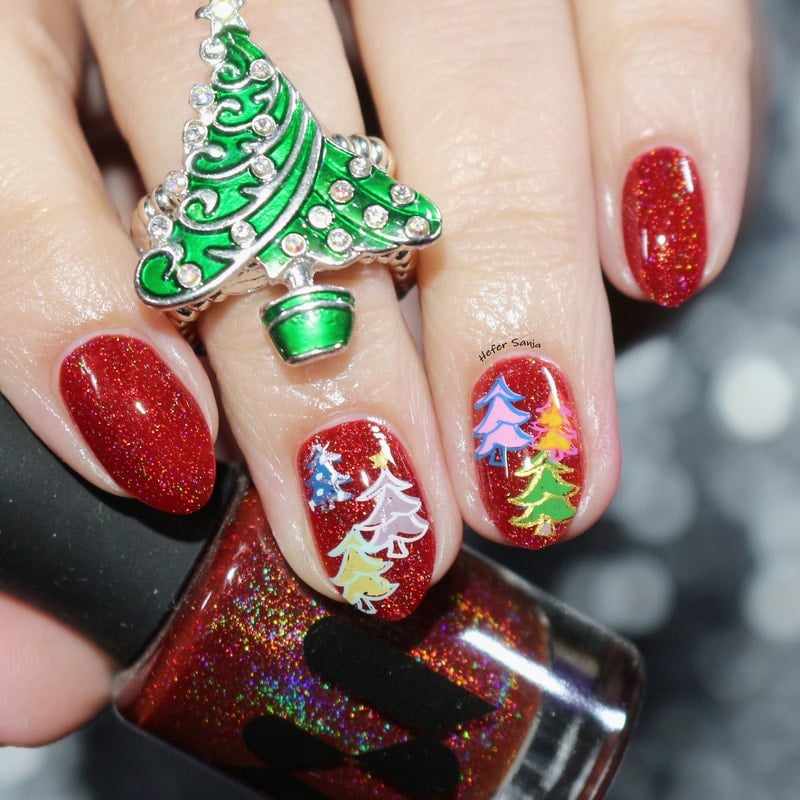 Short Oval Red Glitter With Pastel Trees — Christmas Tree Nail Art