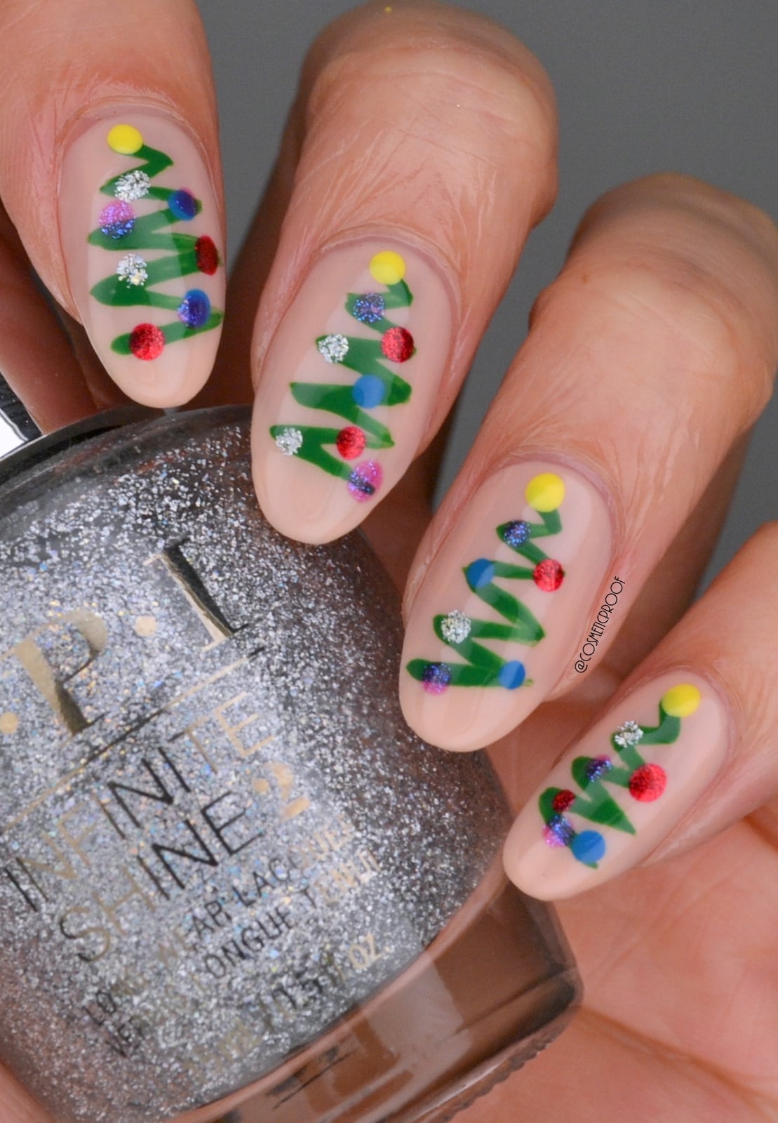 Short Oval Sheer Nude With Dotty Trees — Christmas Tree Nail Art