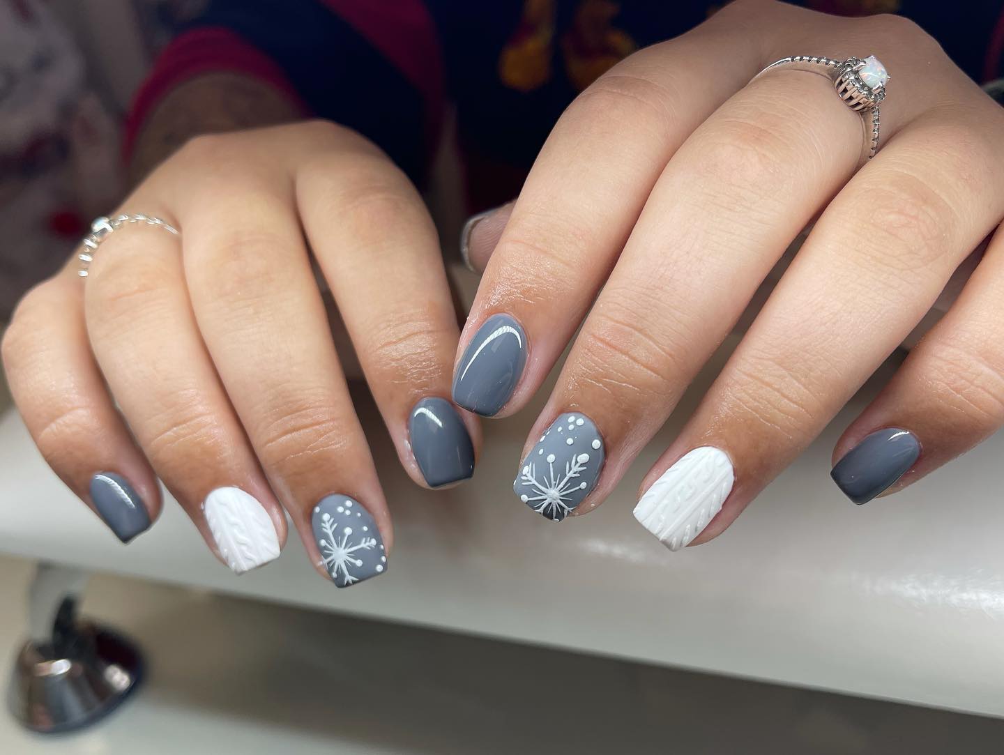 Cozy Winter Cable Knit Snowflake Nails