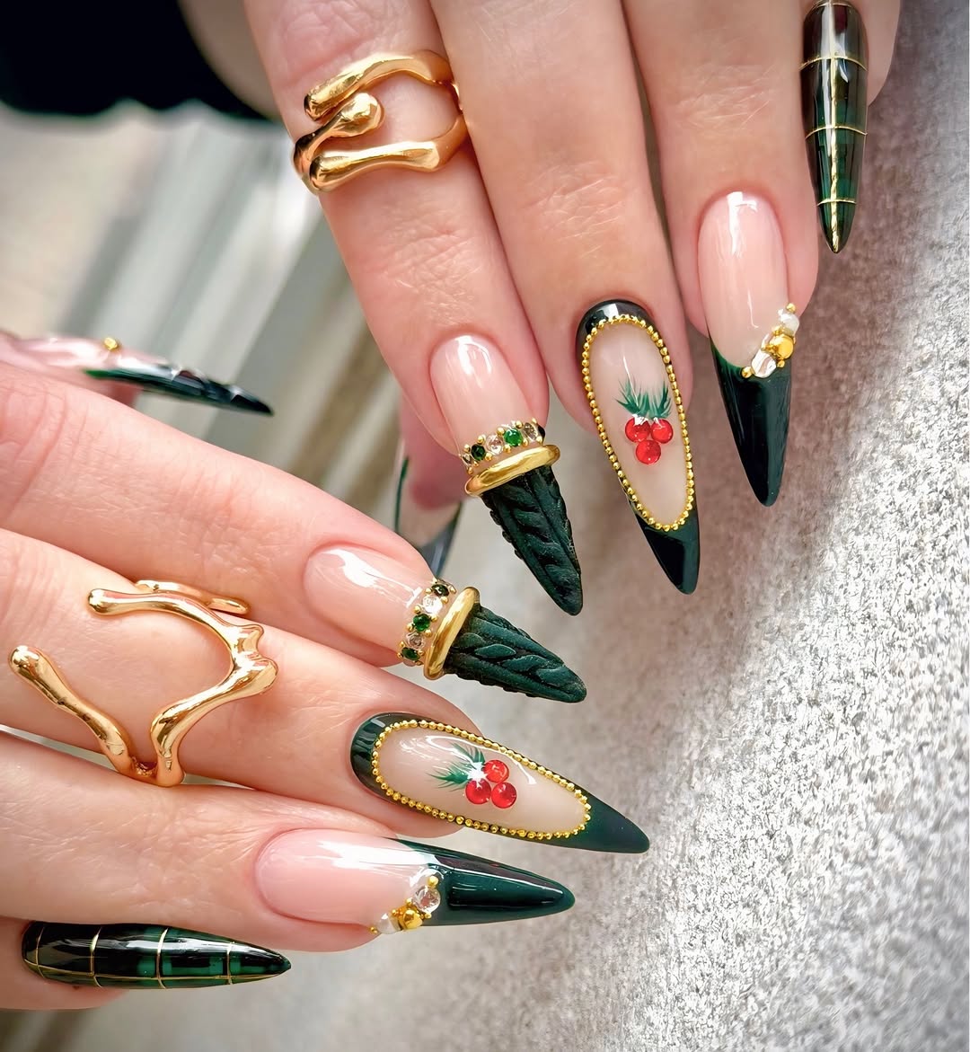 Long Stiletto Nails with 3D Knit Texture and Holly — Dark Green Christmas Nails