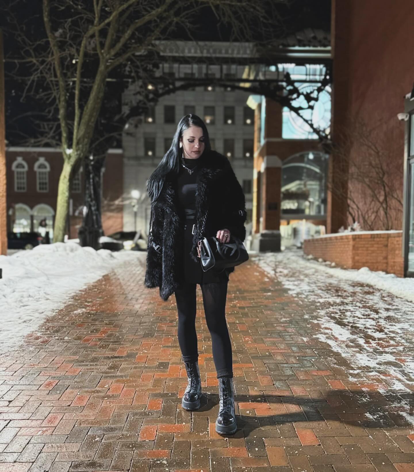 Edgy All-Black Winter Outfit With Faux Fur