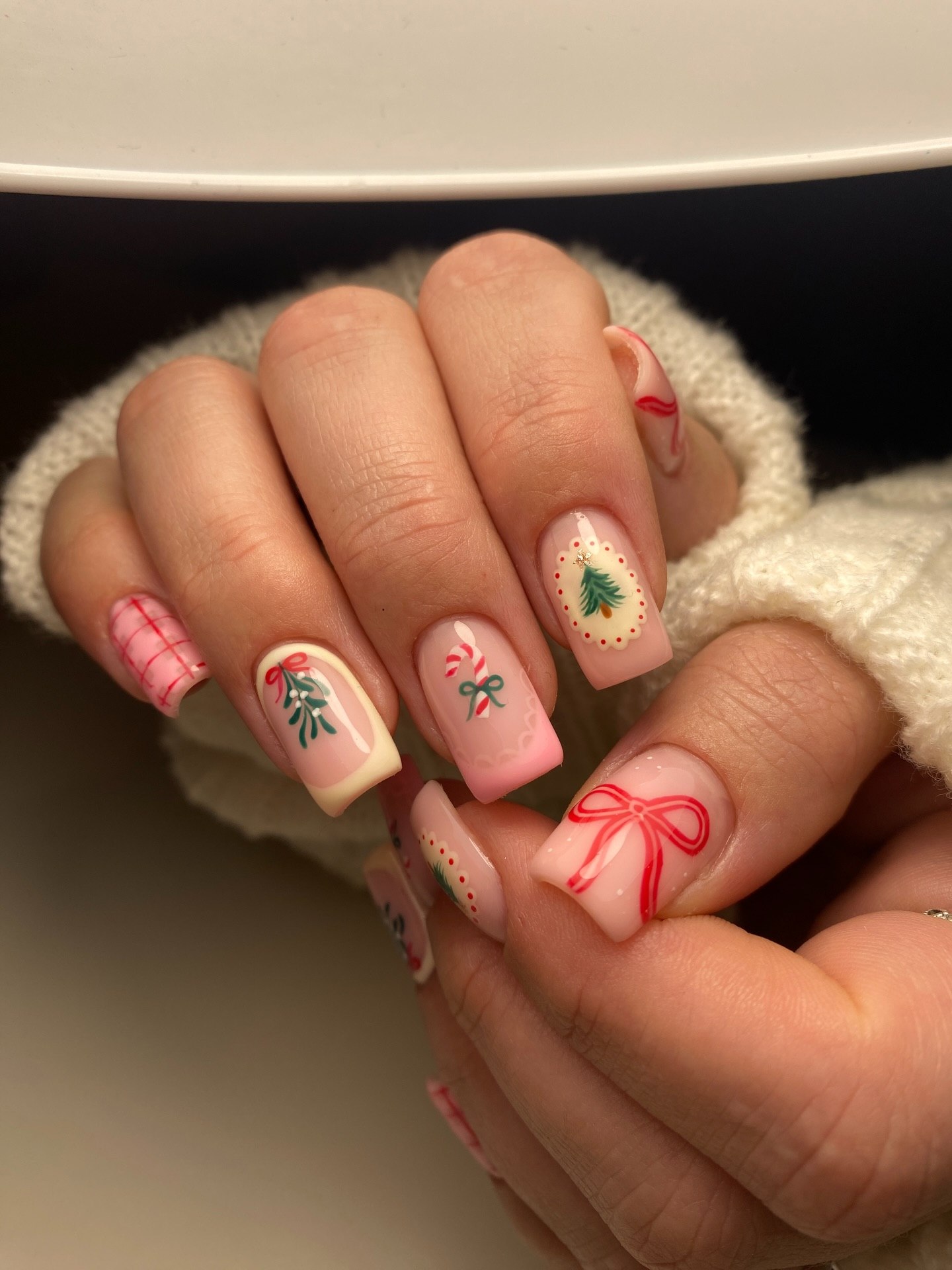 Festive Hand Painted Christmas Nail Art
