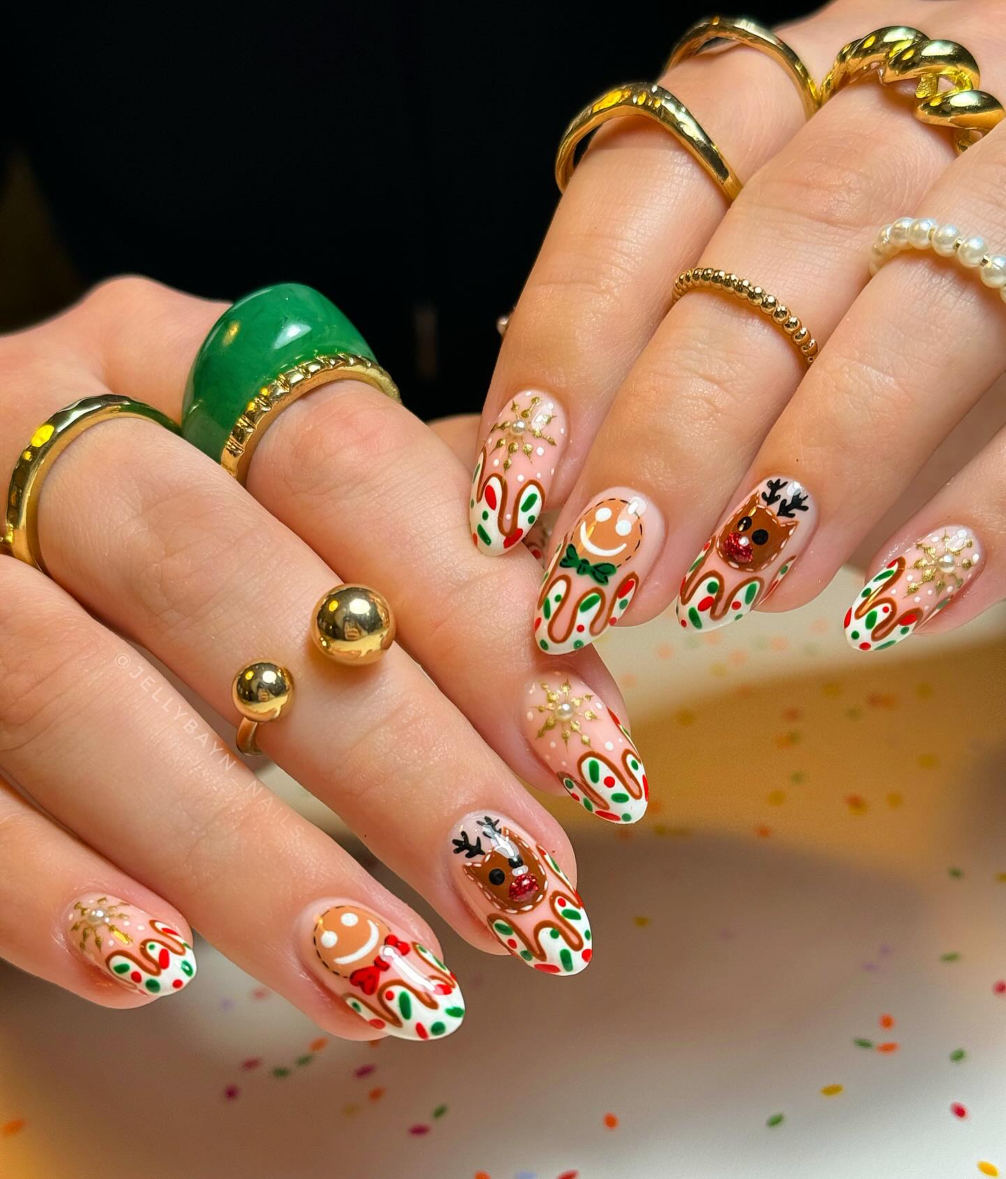 Gingerbread Man & Reindeer Christmas Oval Nails