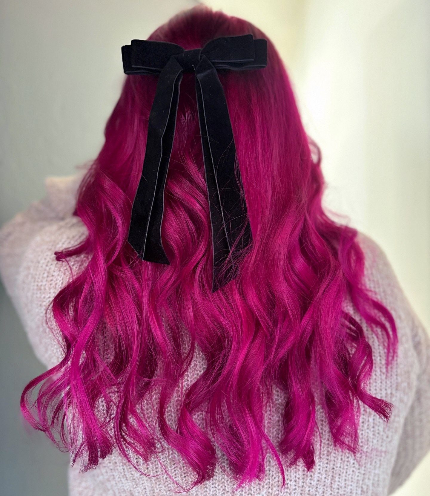 Hot Pink Velvet Bow Waves