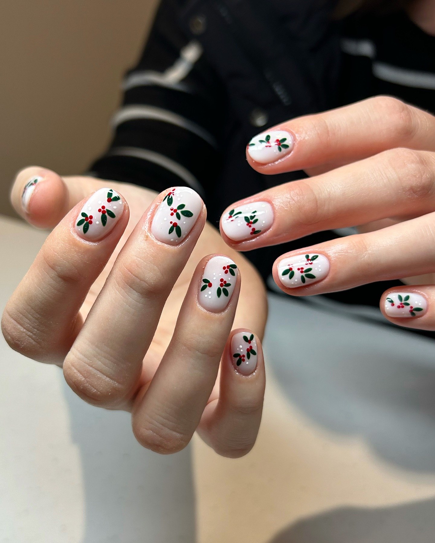 Milky White Short Oval Holly Berry Nail Art