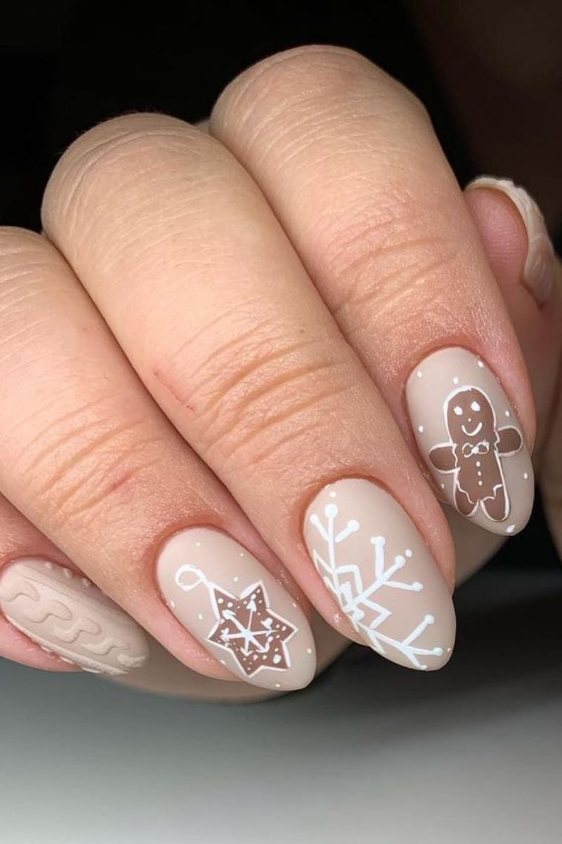 Medium Oval Matte Beige With Cable Knit Medium Oval Matte Beige With Cable Knit — Nude Christmas Nails