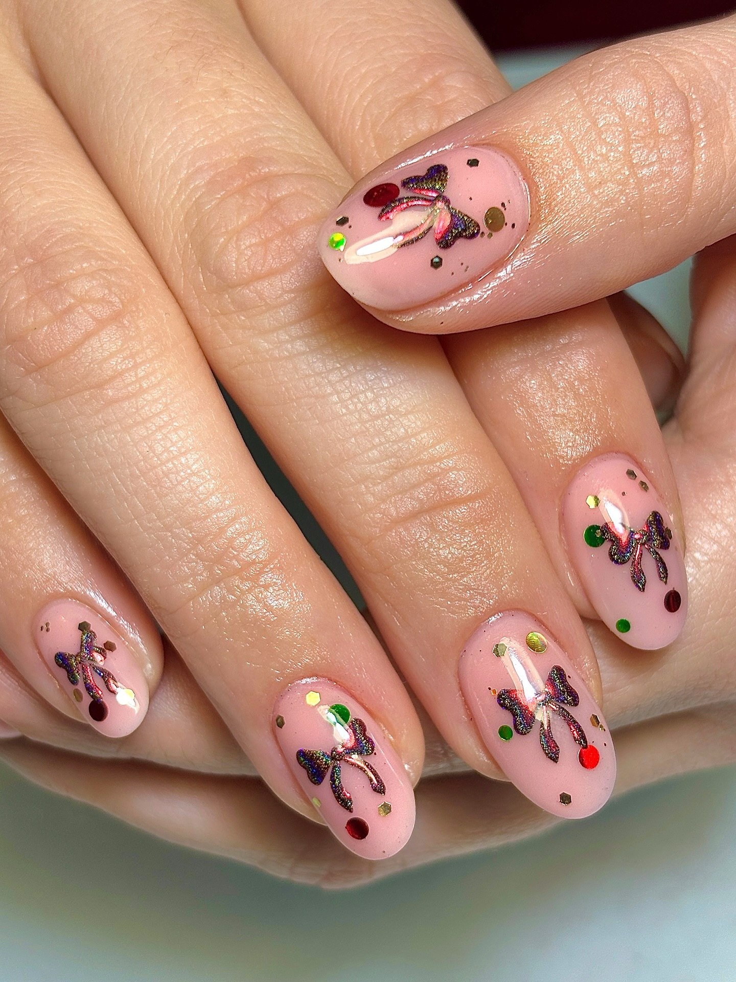 Pink Bow Christmas Glitter Oval Nails