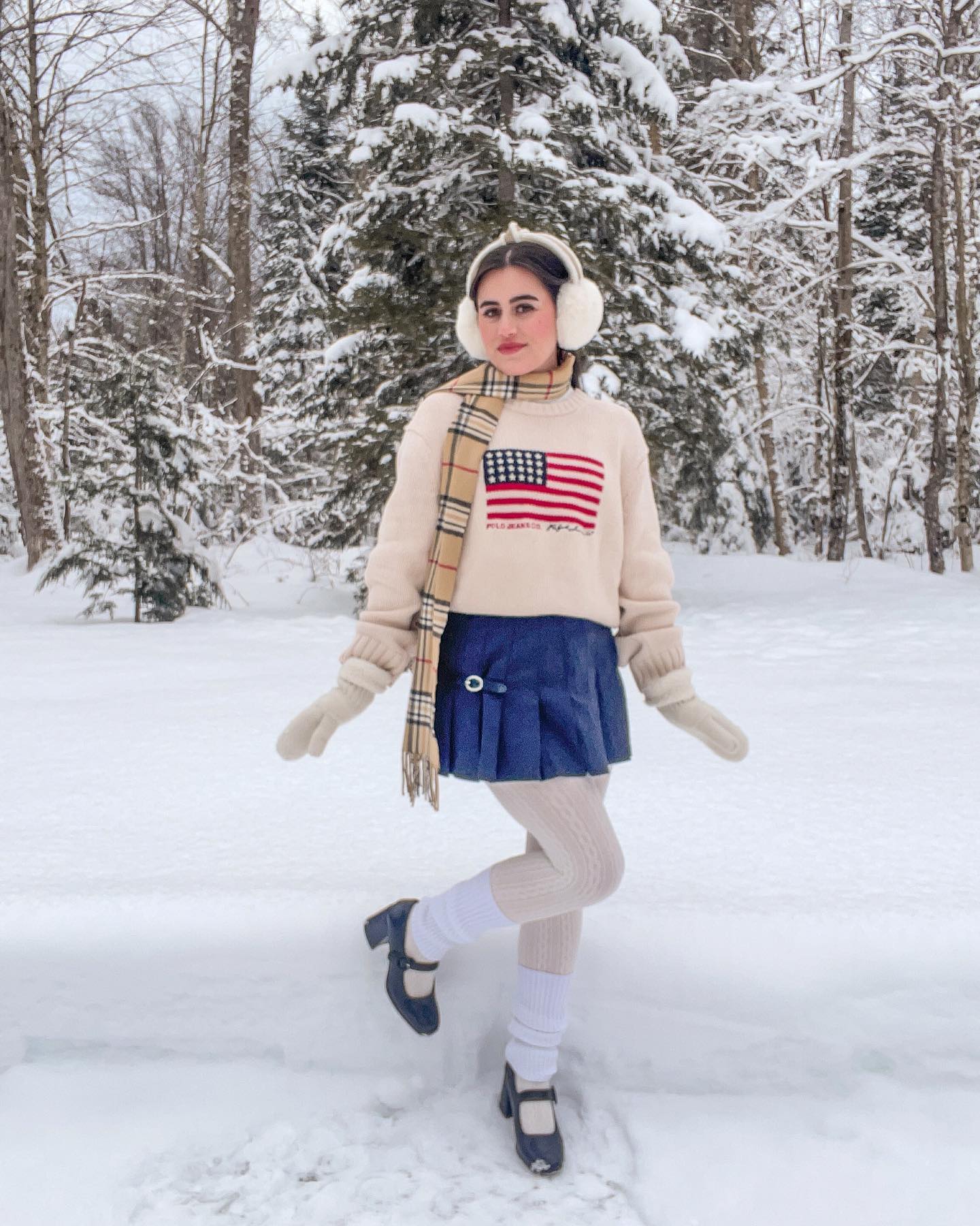 Preppy American Flag Sweater and Pleated Skirt Look