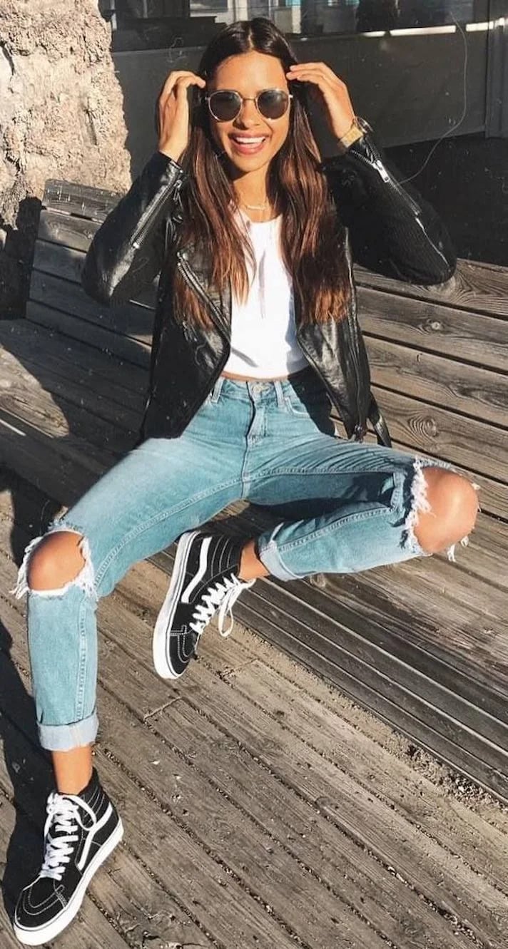 Fitted Ripped Jeans 27 Ripped Jeans Outfits 2027 for Any Occasion