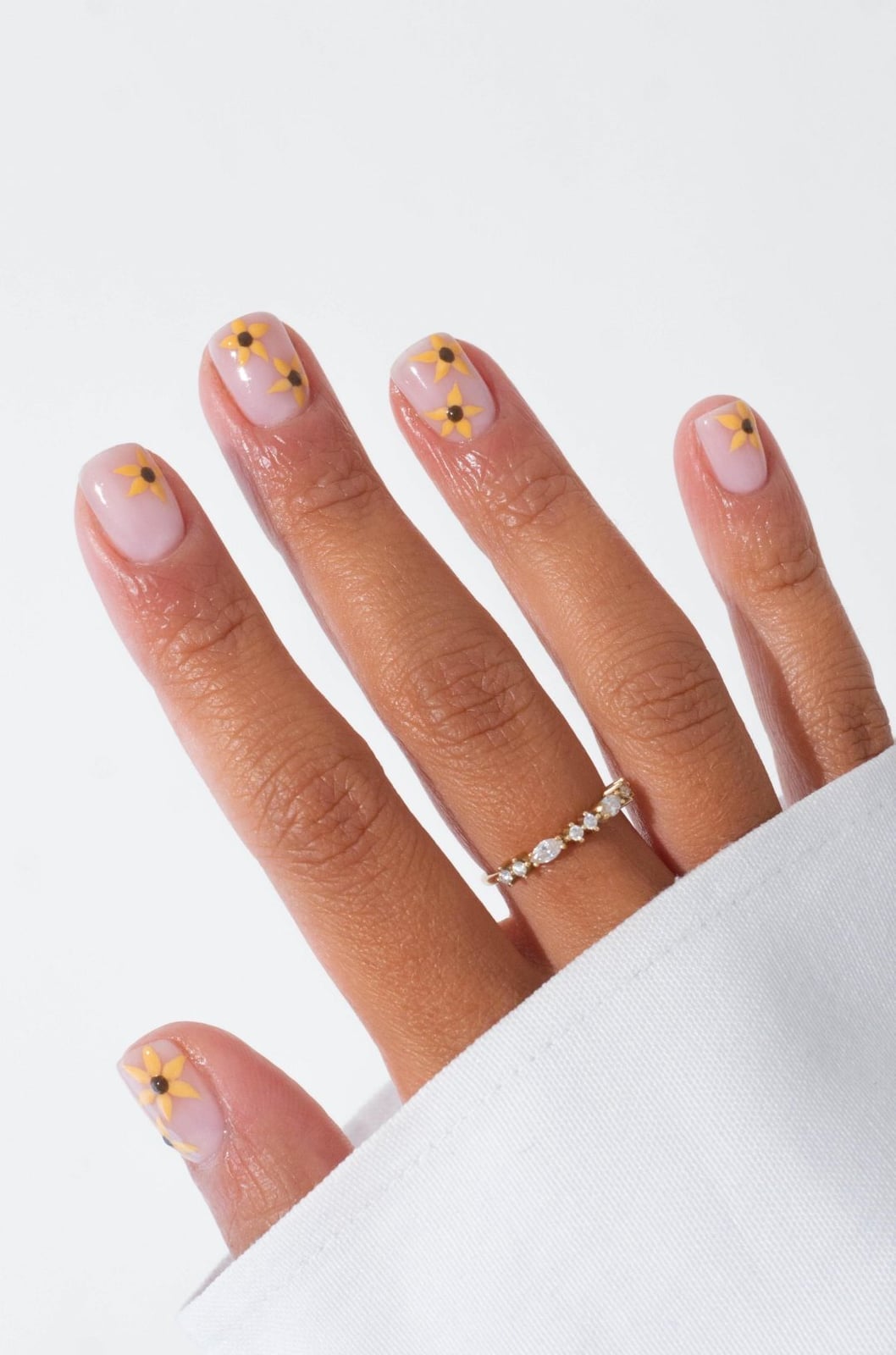 Simple Sunflower Nails 2027 with Abstract Designs