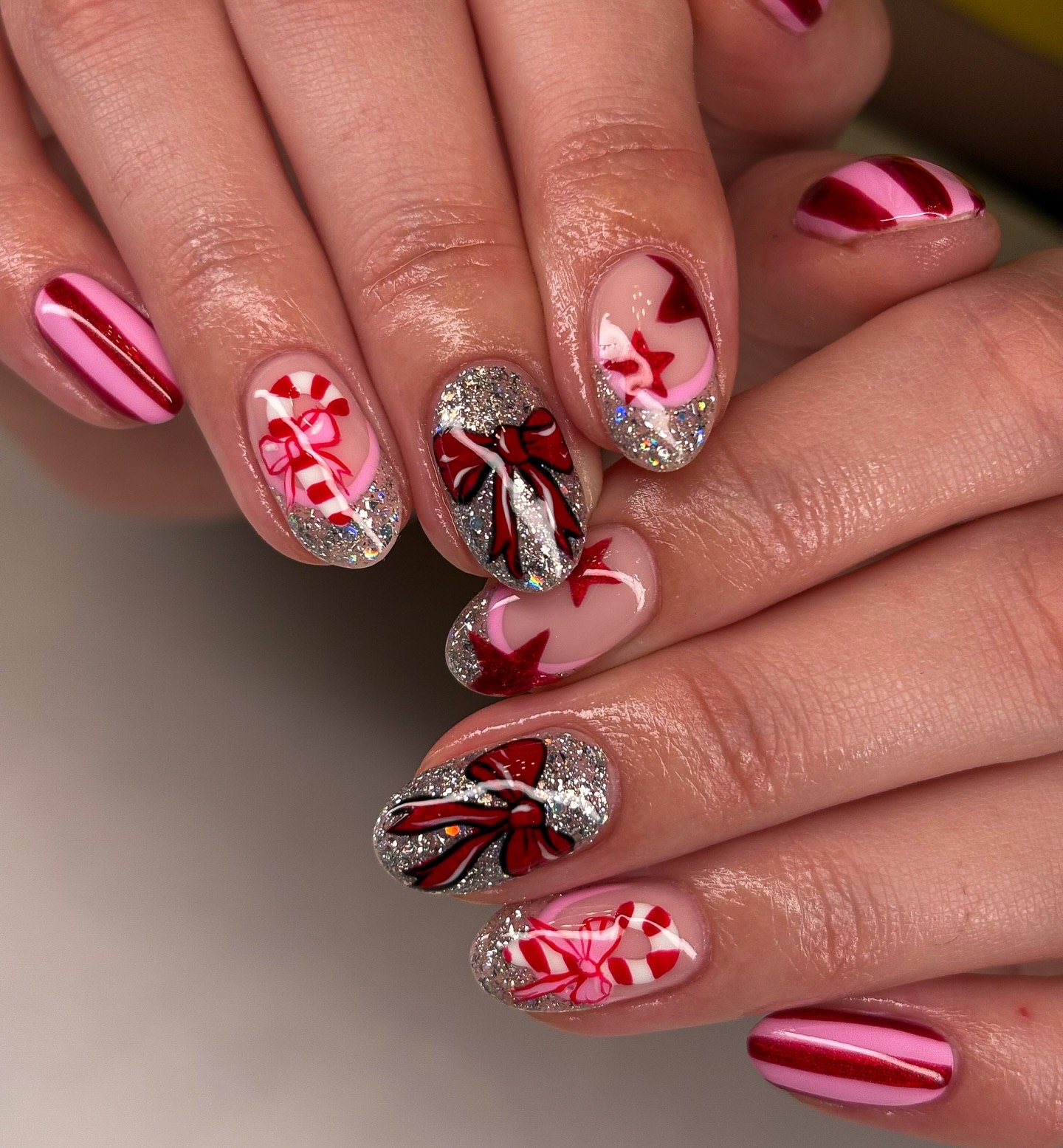 Sweet Candy Cane Bow Nail Art
