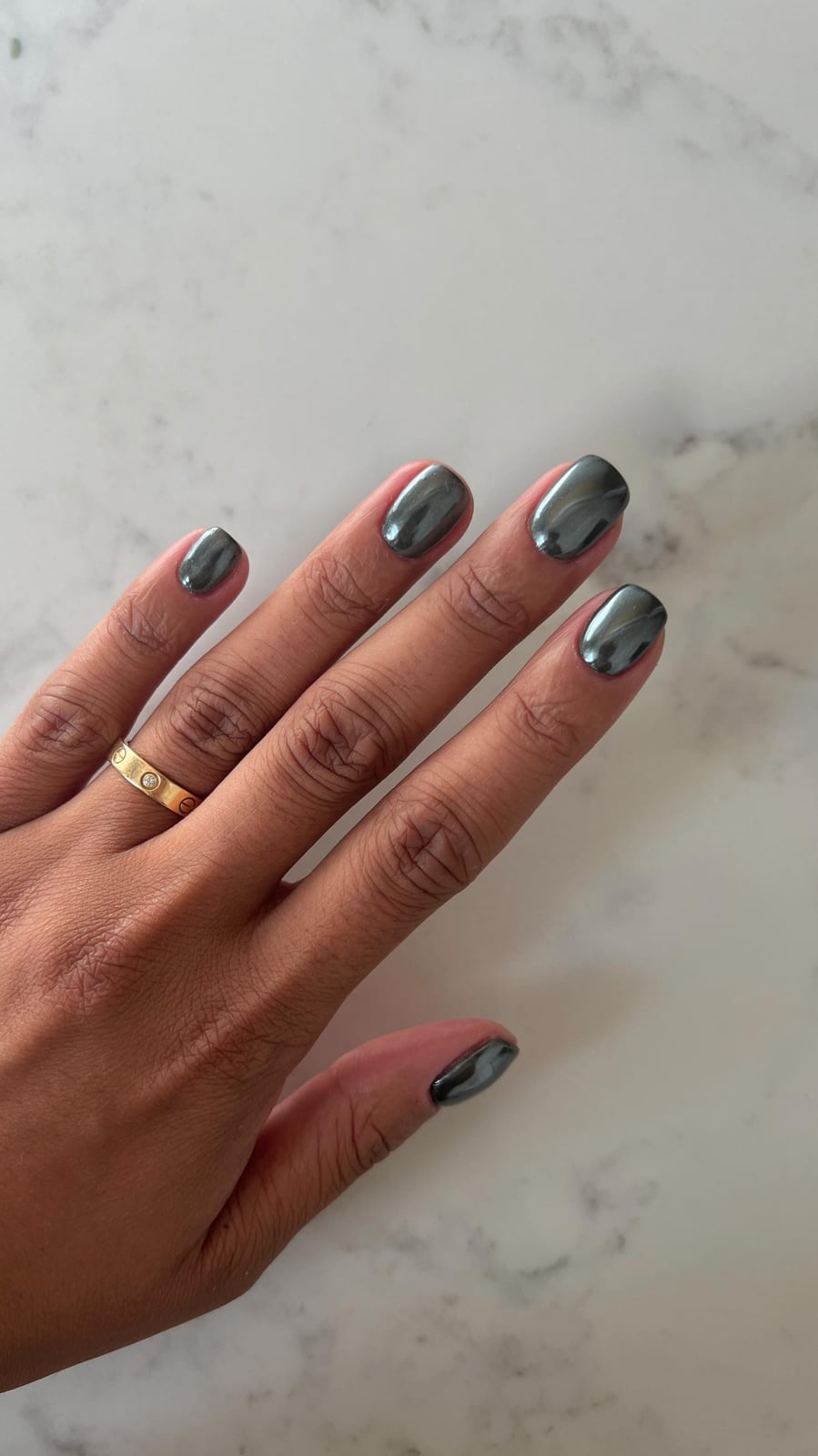 Short Oval Dark Gray Chrome — Winter Chrome Nails